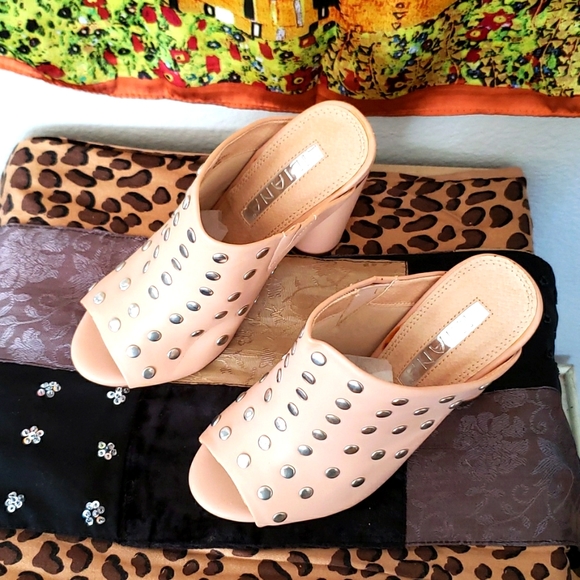 Women's Studded Mule Heels - Picture 6 of 15